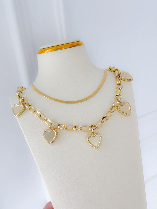 Collar Dominique